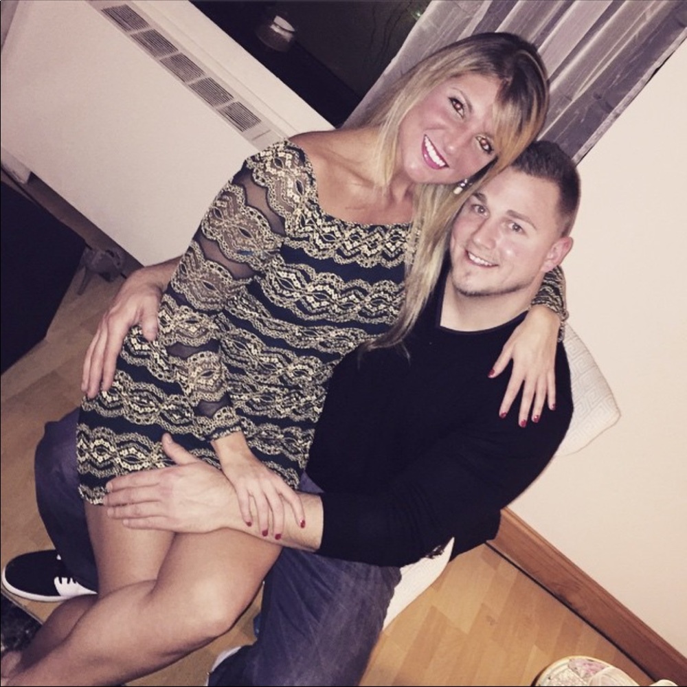 *Worn Once* Gianni Bini green and gold dress!