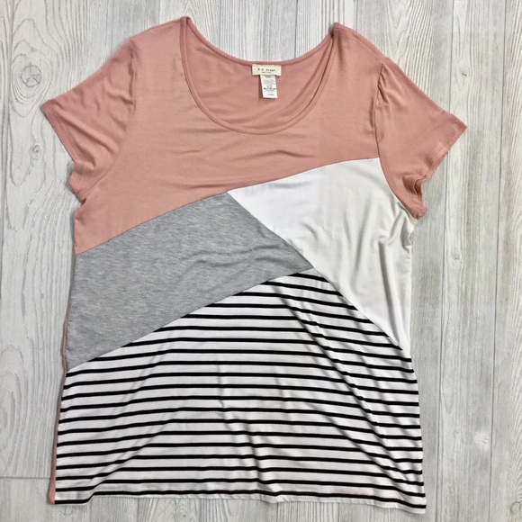 rev 320 Tops - PLUS Colorblock Tunic