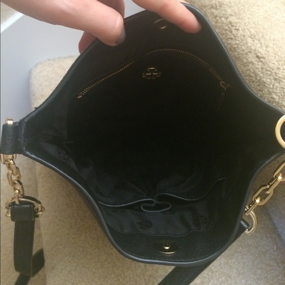 🎉HP8/3&9/21🎉Tory Burch Stacked T Crossbody Purse - Picture 5 of 8