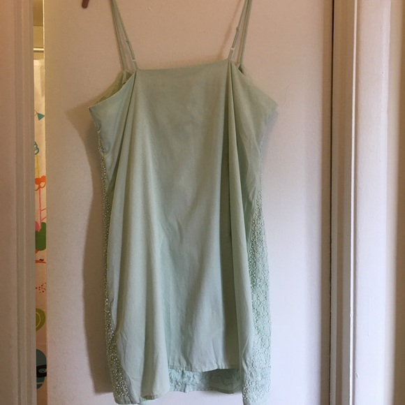 Beaded front dress - Picture 2 of 4