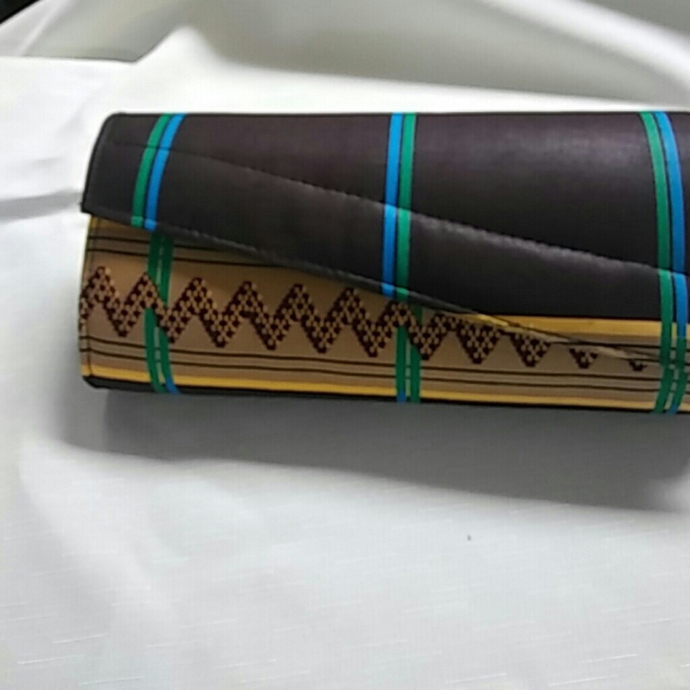 Purse - Picture 3 of 5