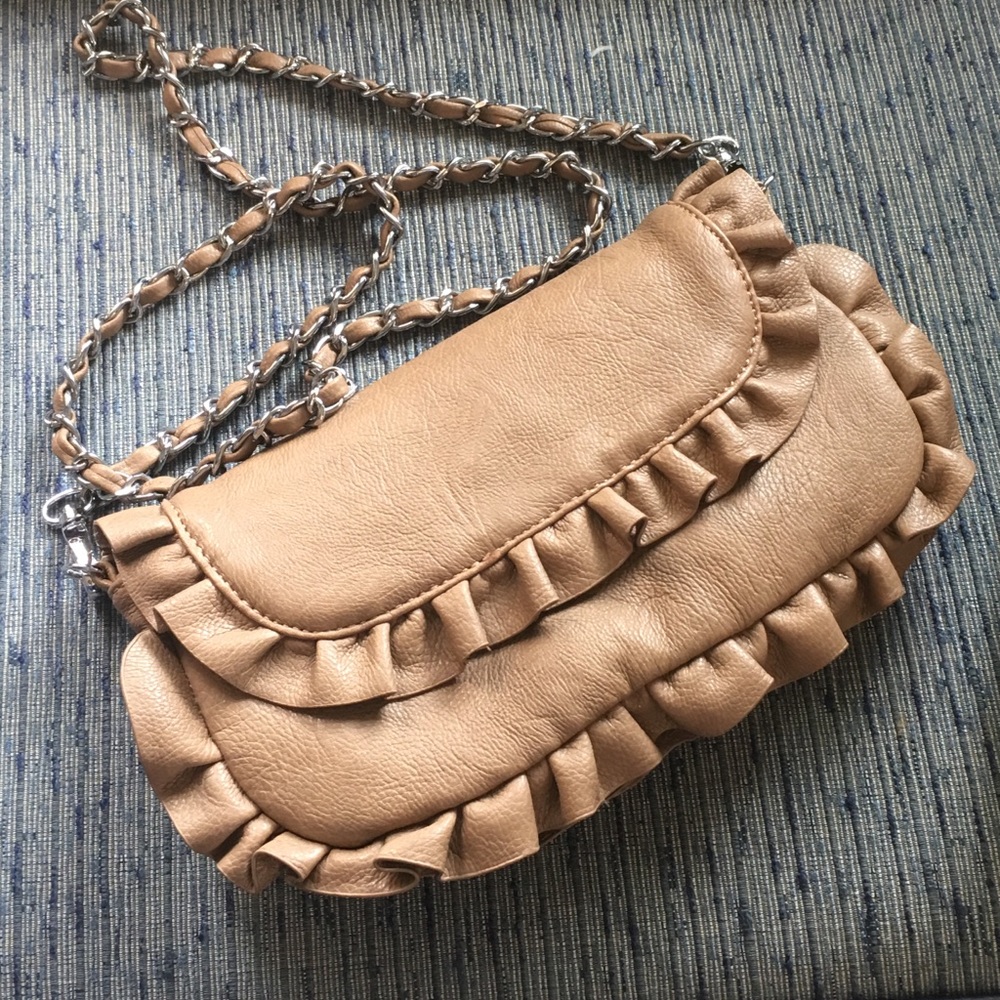 Tan clutch with silver hardware