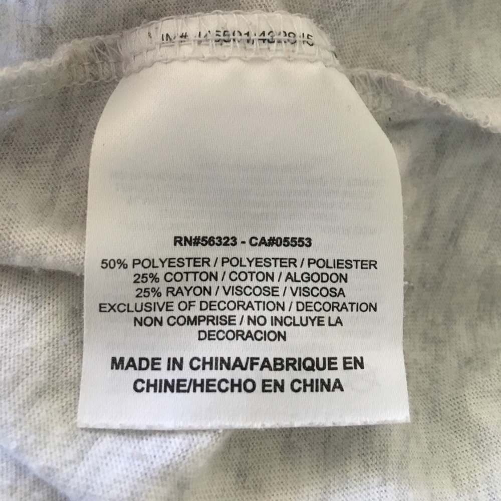 NiKe ReTr0 StYle SLiM FiT tEe - Picture 4 of 6