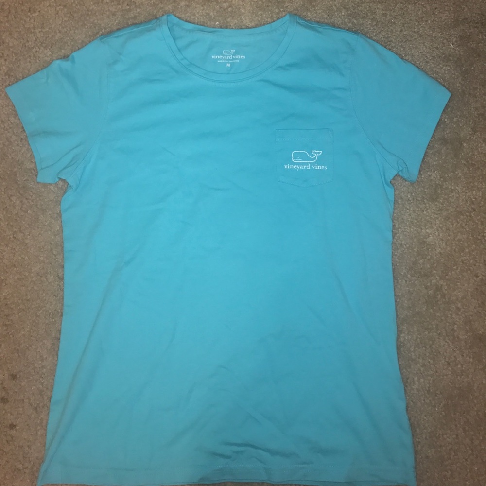 Vineyard vine Tshirt