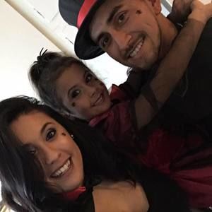 Meet your Posher, Monique