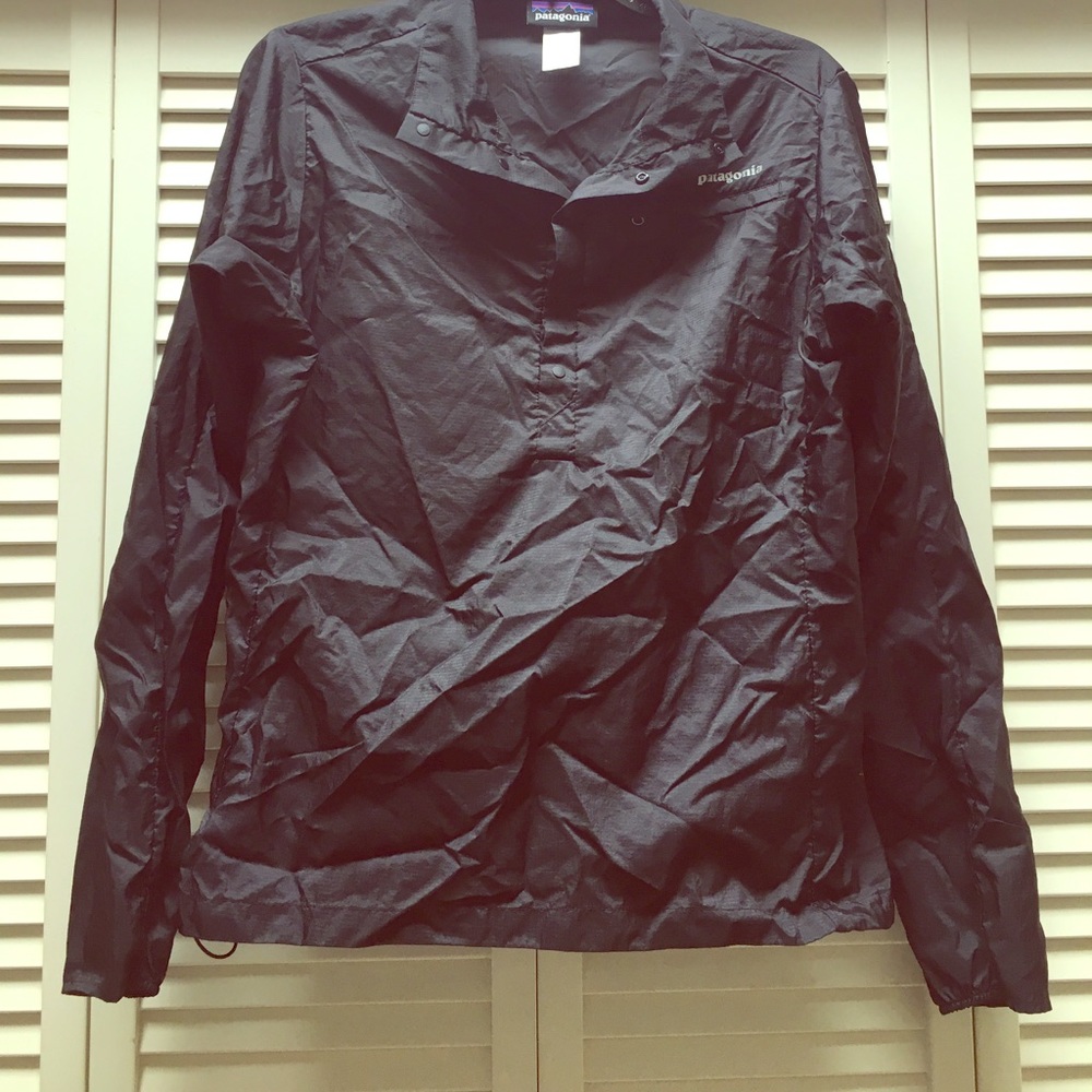 Patagonia Rain Pullover