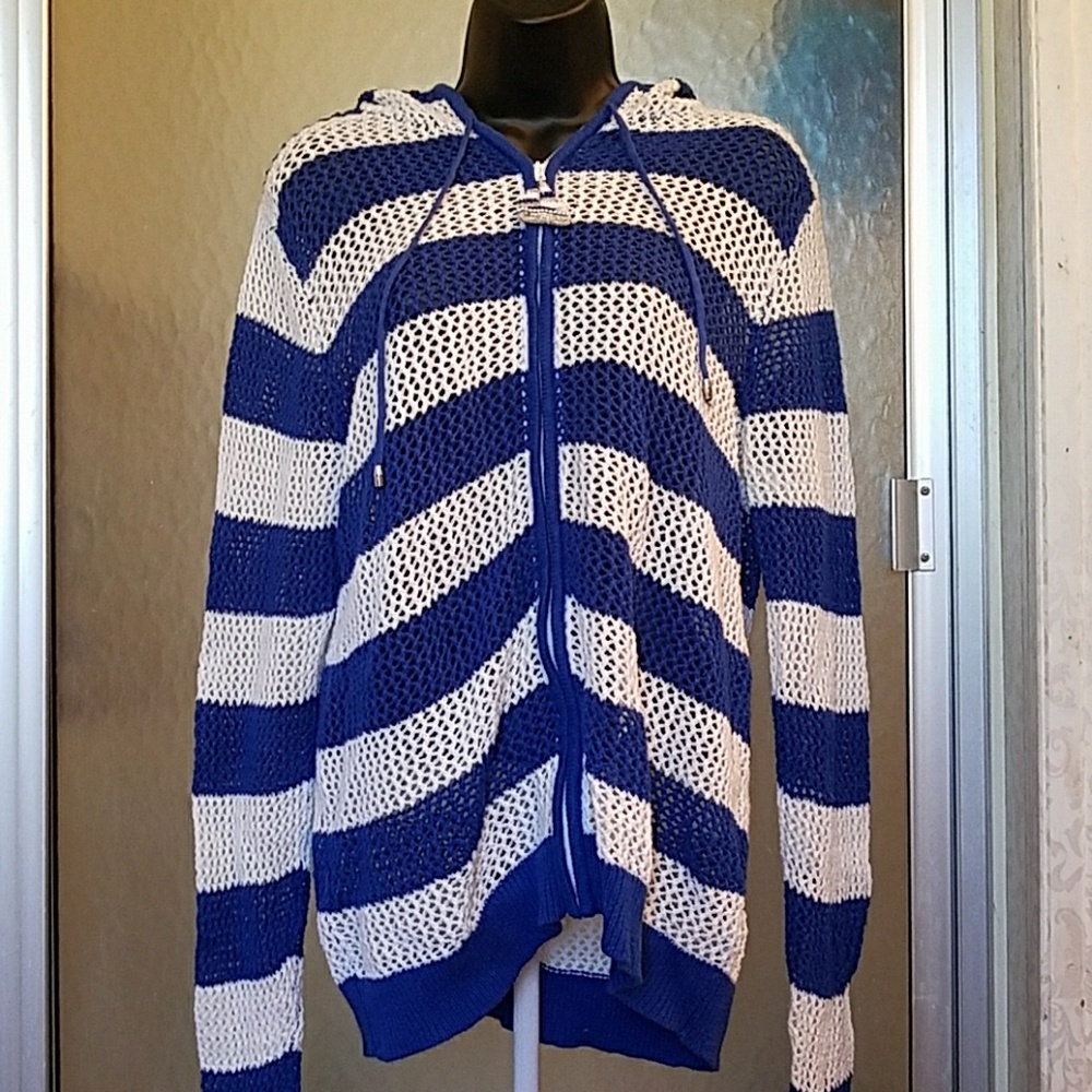 Zip up crocheted jacket