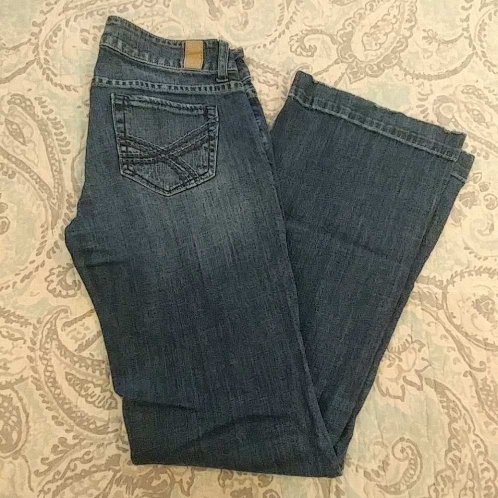 Excellent Condition* Maurices Jeans
