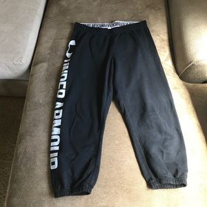 UA sweatpant Capri