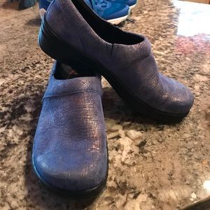 Klogs brand nursing shoes