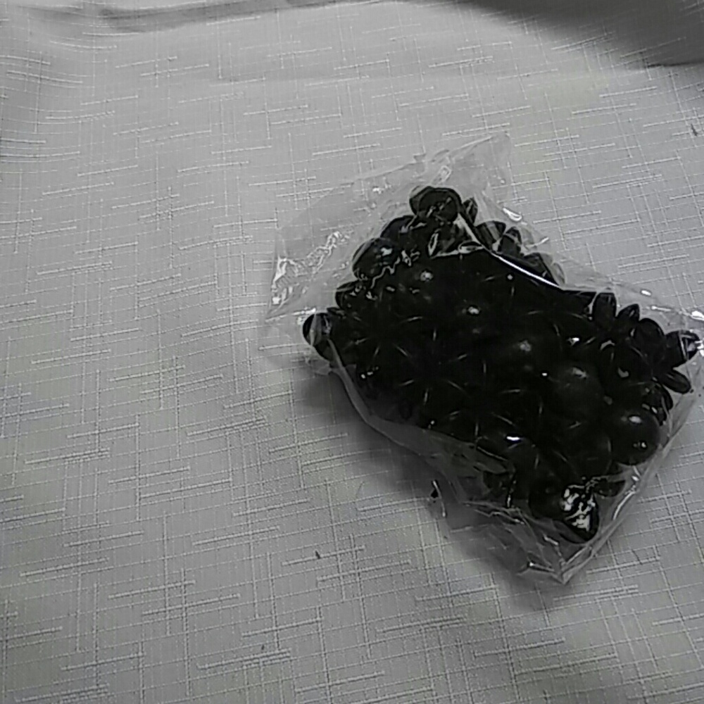 African earring - Picture 7 of 8