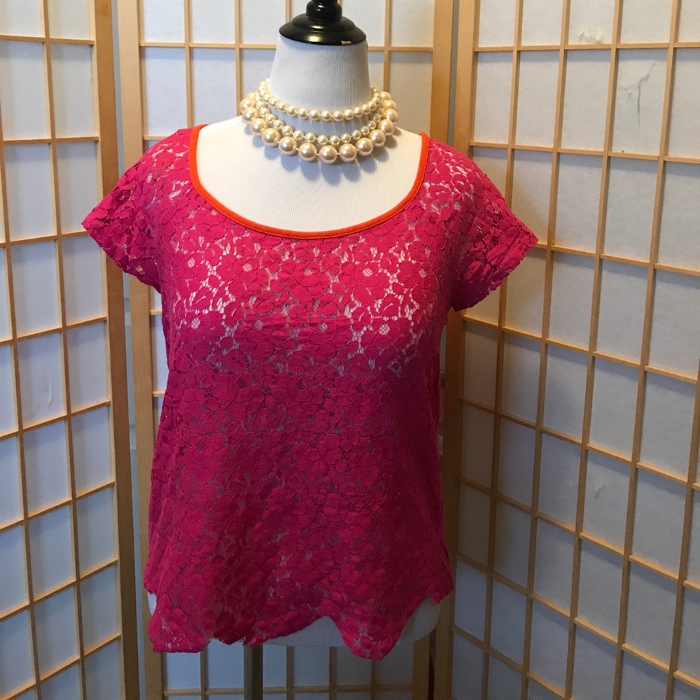 Pink floral laced short sleeved top