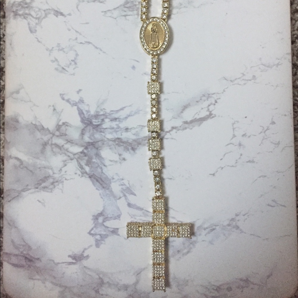 Large fashion cross chain necklace