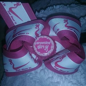 Country bow