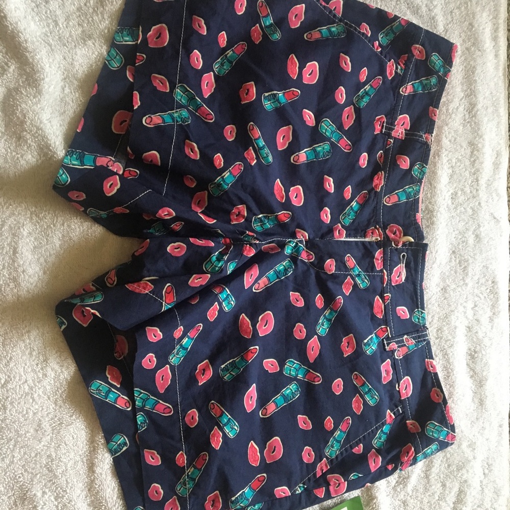 Lilly Pulitzer "Gimme Kiss" shorts