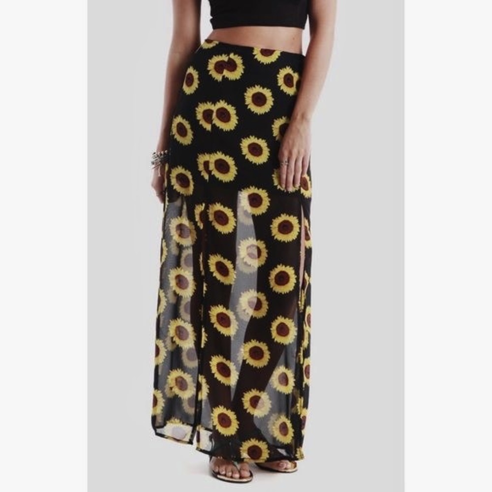 SOLD - Sunflower maxi skirt