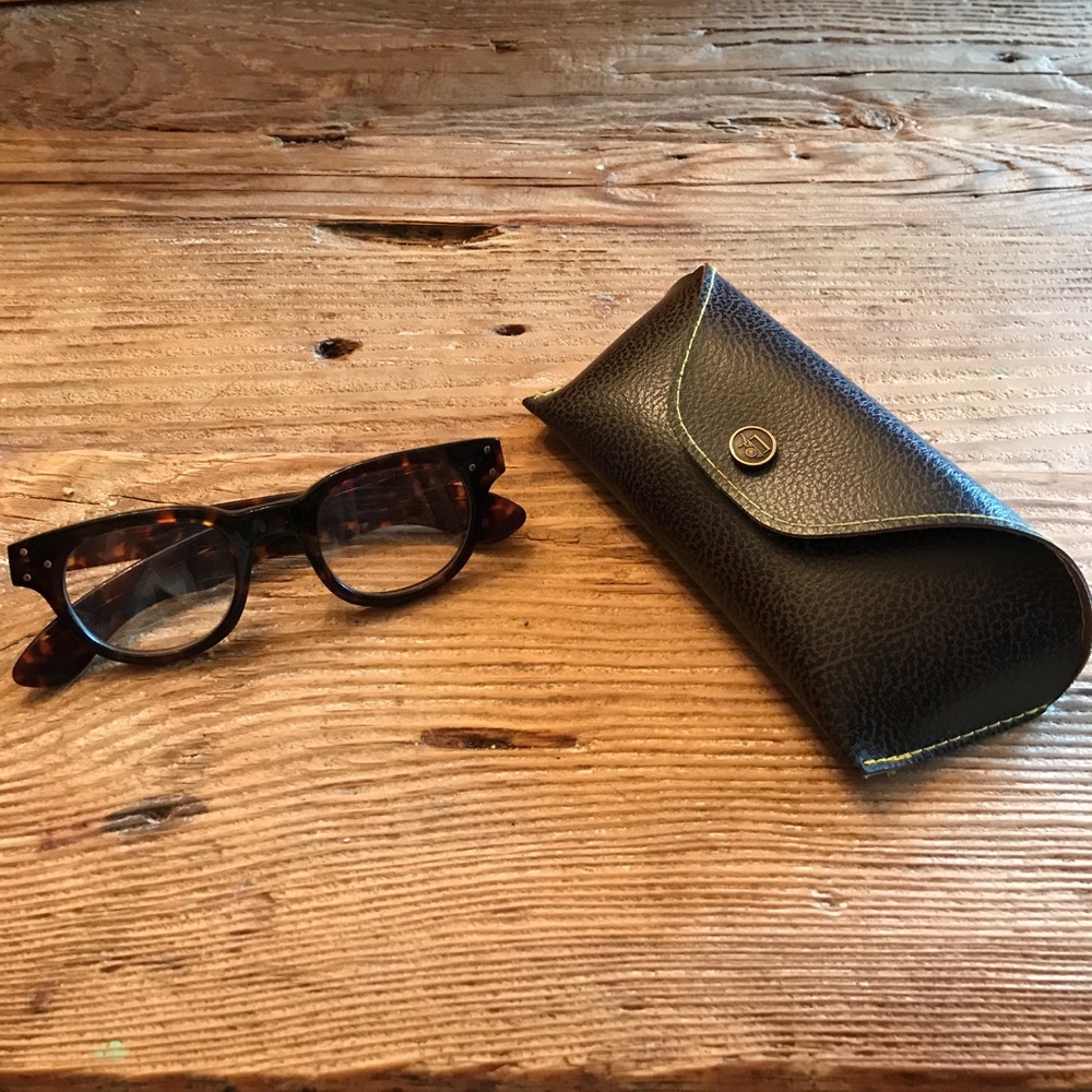 MOSCOT Eyeglasses & case (readers)