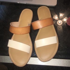 NWOT Old Navy Sandals