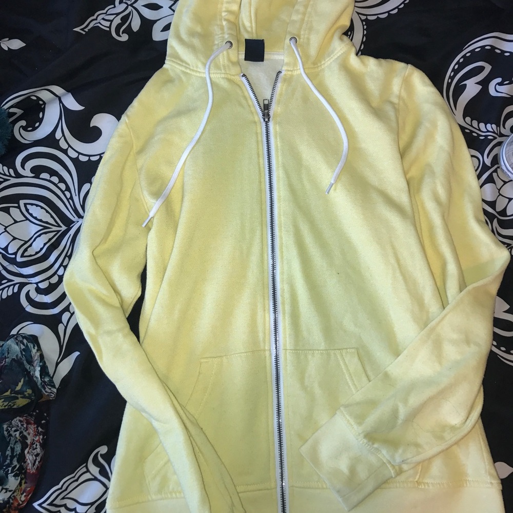 Medium Zine zip up