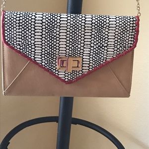 Aldo crossbody envelope /clutch