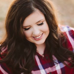 Meet your Posher, Caroline