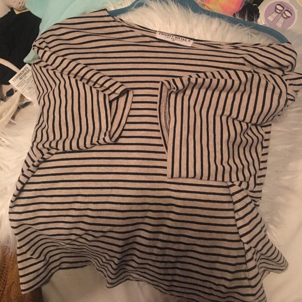 t-shirt from Urban Outfitters!!