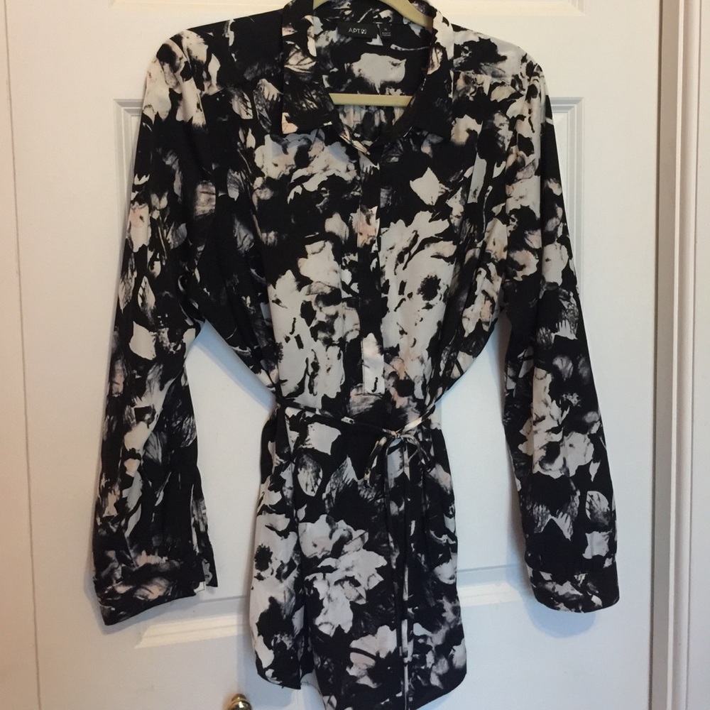 Apt. 9 Silky Blouse