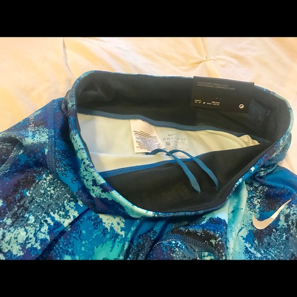 NWT Nike Dri-Fit Leggings - Picture 6 of 7