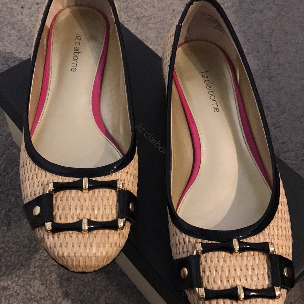 Tan Flats