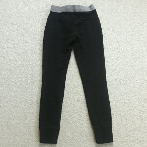 Hollister legging sweat pants - Picture 2 of 3