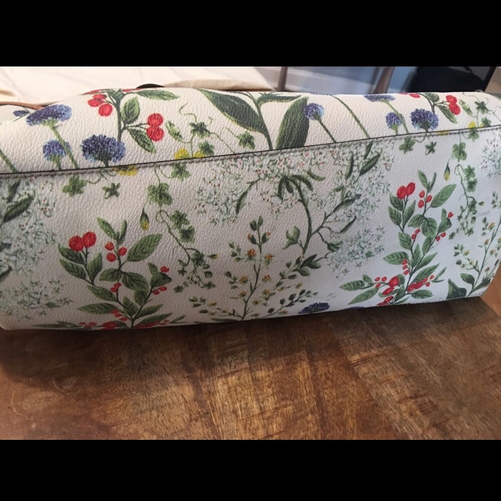 Floral Tory Burch Tote - Picture 4 of 5