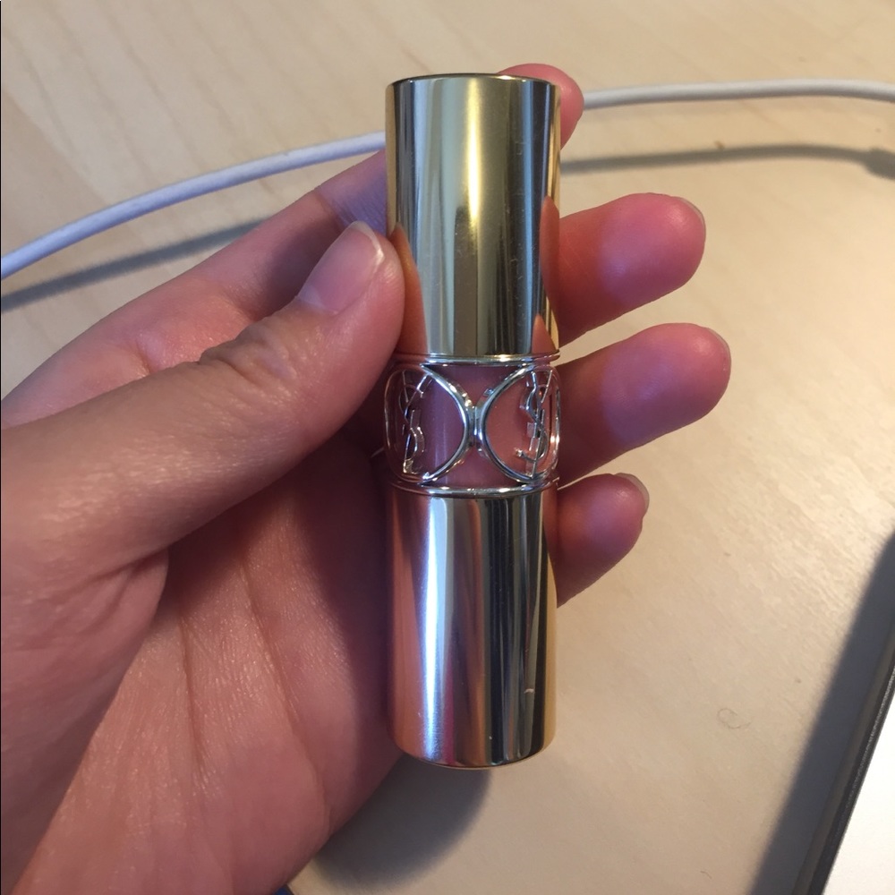 YSL lipstick. Color 8. Nude.