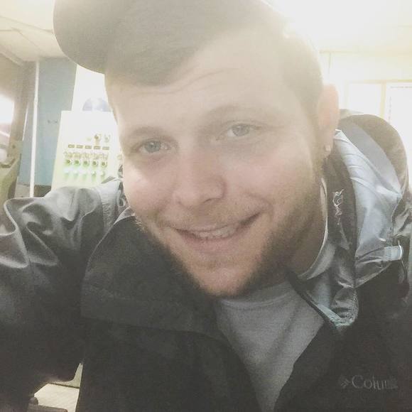 Meet your Posher, Justin - Picture 1 of 1