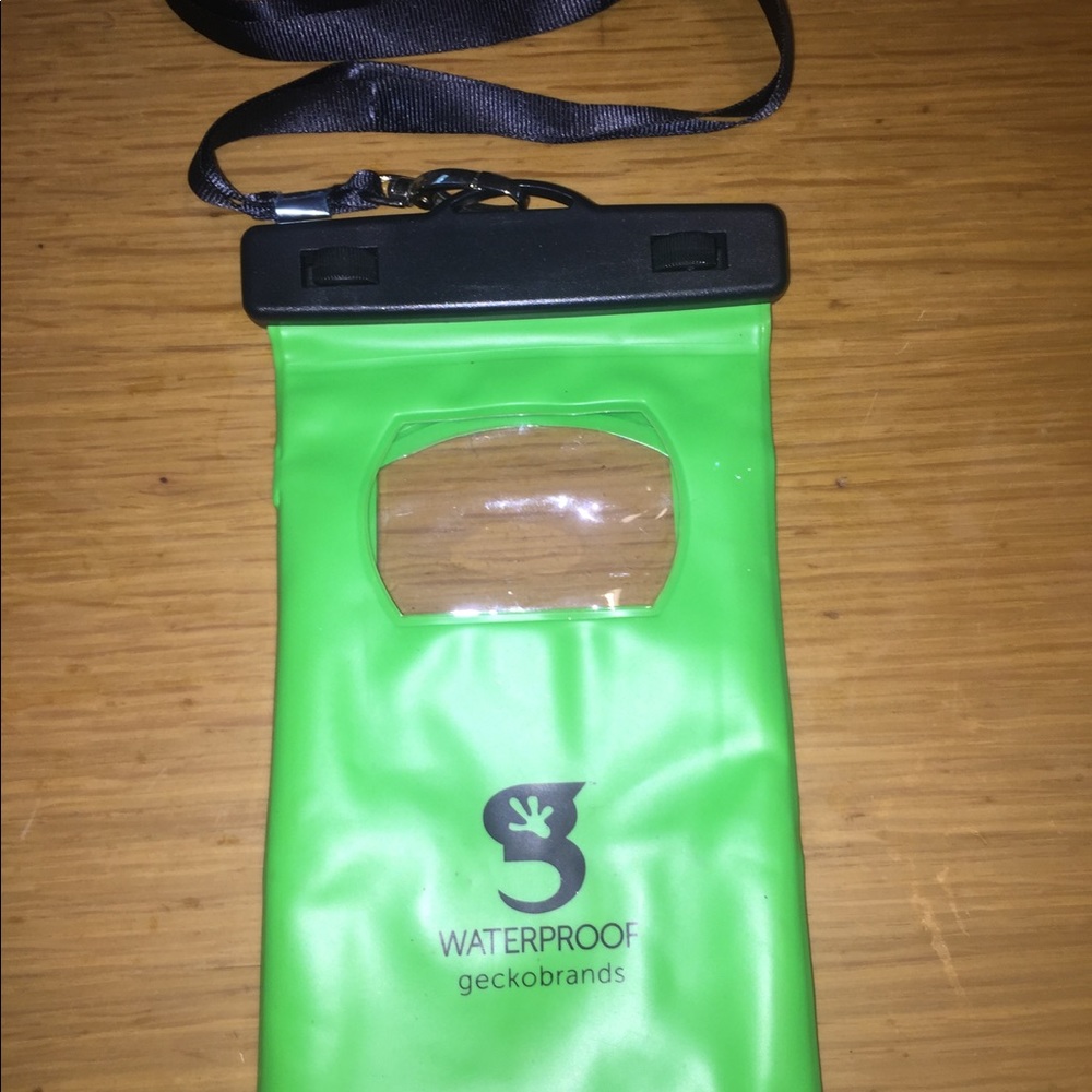 Waterproof phone pouch