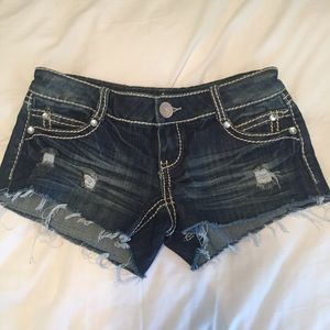 Almost Famous Cut-off Shorts