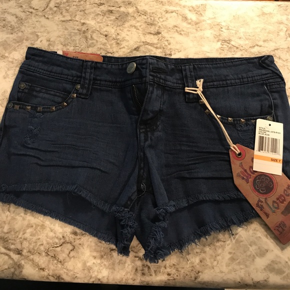 Blue denim jean shorts - Picture 1 of 2