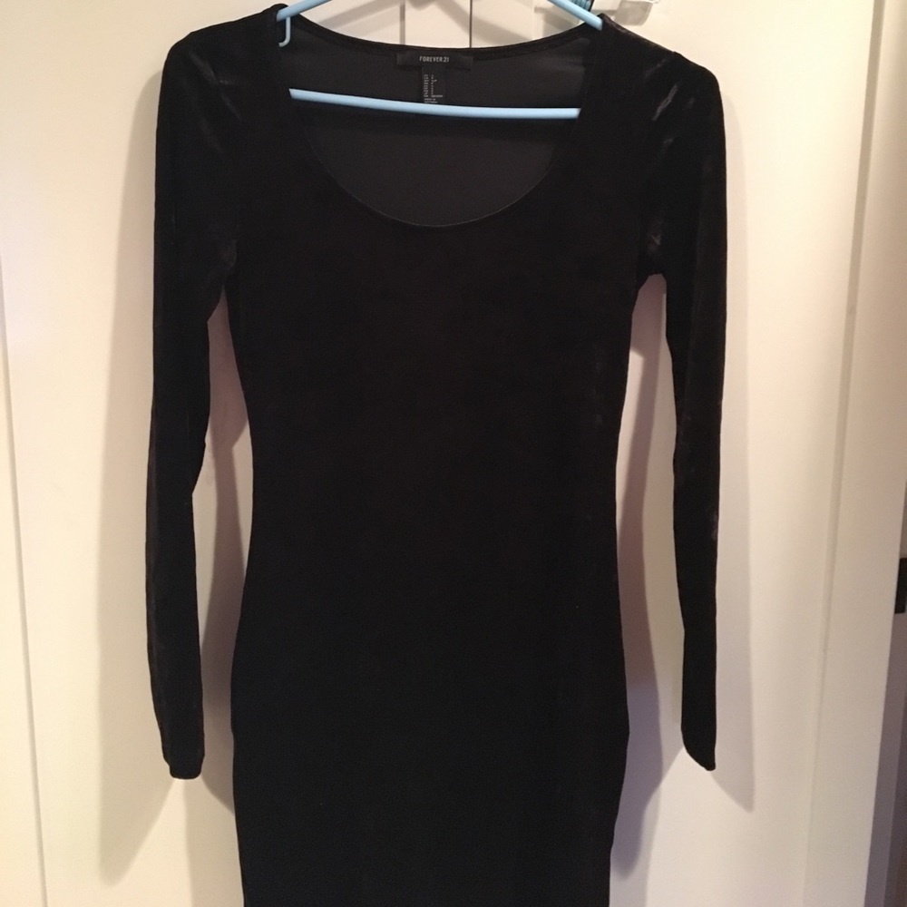 Forever 21 velvet party dress