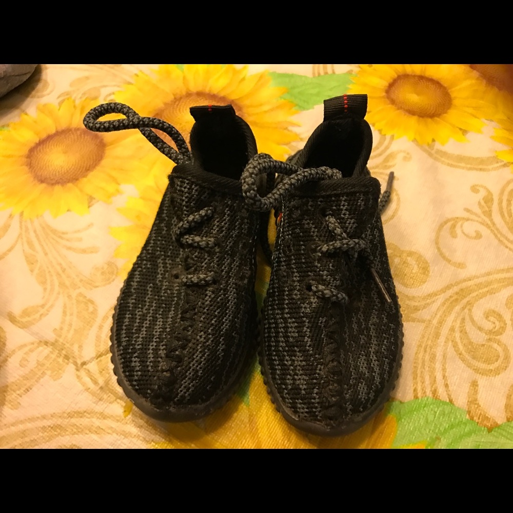 Black shoes