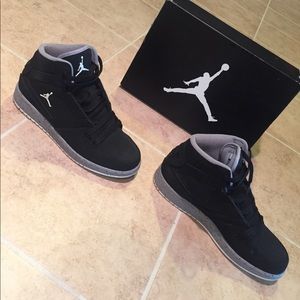 Jordan 1 Flights. Excellent condition. Worn 2x.