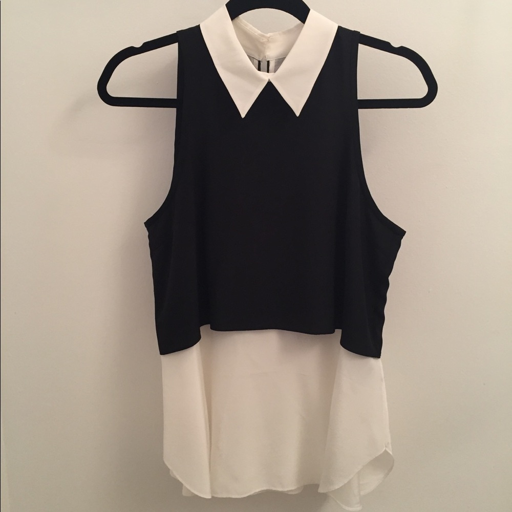 Elizabeth and James top