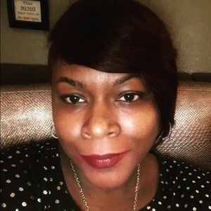 Meet your Posher, Tasha