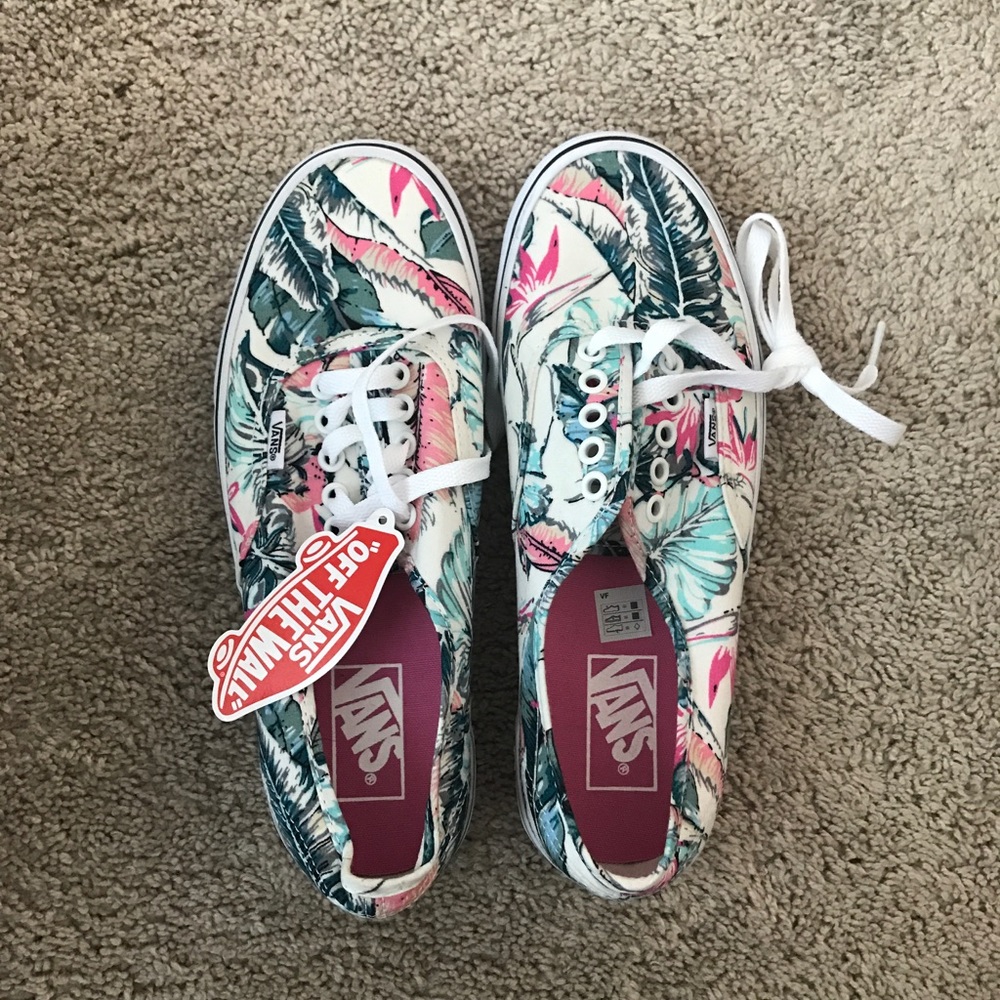 NWT tropical vans shoes
