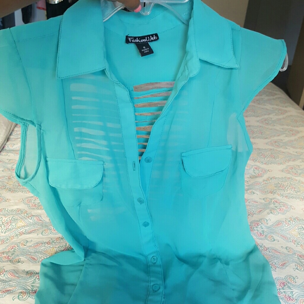 Open back top - Picture 3 of 4