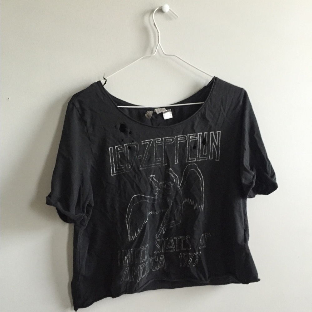 H&M BAND GRAPHIC TEE