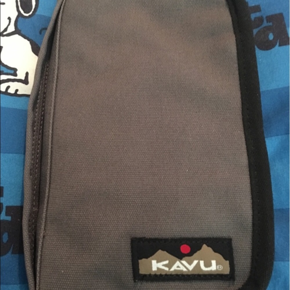 Kavu big zip around wallet for abenjamin