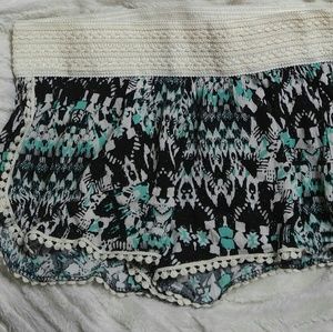 Cute Loose fit shorts.