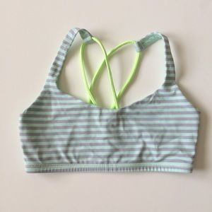 ‼️FINAL PRICE DROP‼️Lululemon | Free To Be Bra {4}