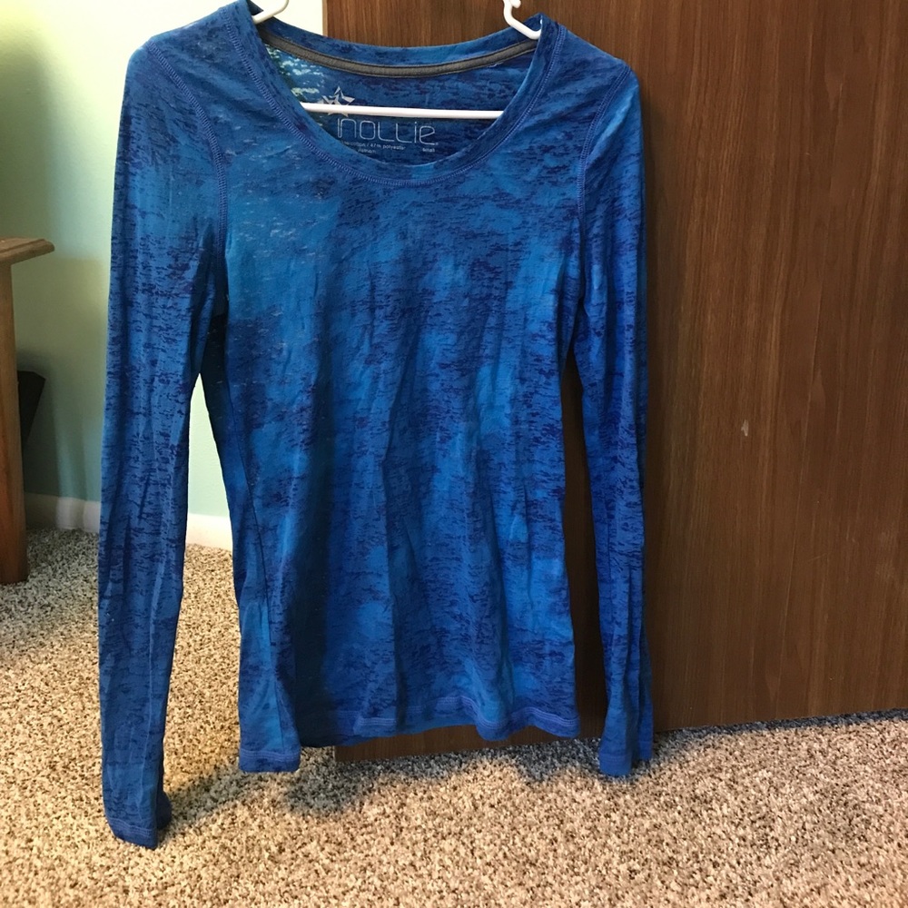 Long sleeves top