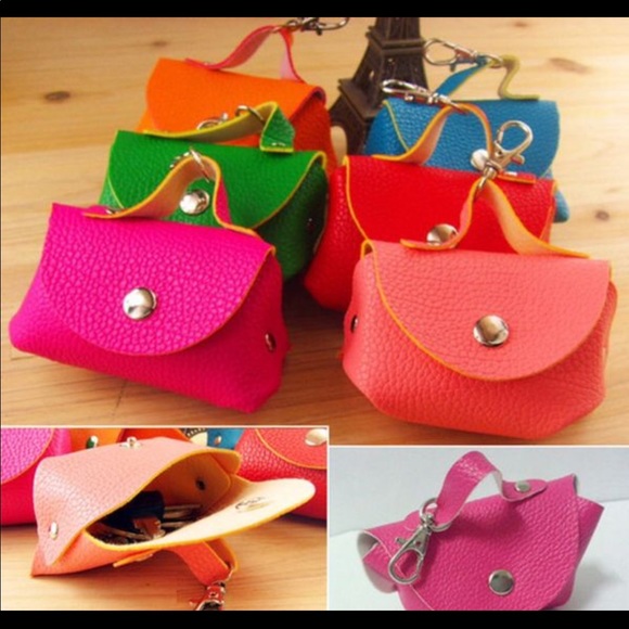 Keys or coin purse - Picture 2 of 3