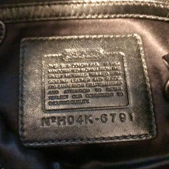 ❌SOLD! 🔥COACH Soho Signature Quilted Hobo Bag - Picture 4 of 5